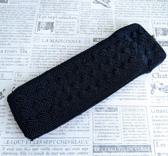 Vintage 1950S Delill Black Beaded Eyeglasses Holder
