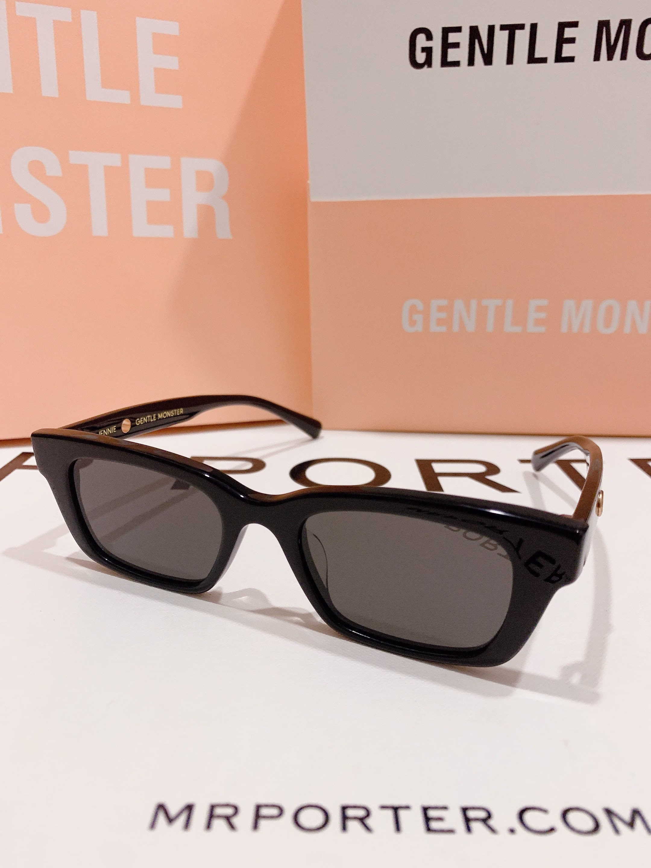 Jennie 1996 - 2020 Gentle Monster Sunglasses