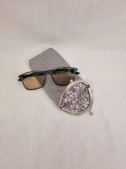 Grey Spotty Glasses Case/Kiss Clasp Case/Sunglasses Case/Eyewear Case/Reading Case/Pencil Case/Glasses Pouch