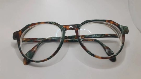Oversize Silouhette Luxury Eyeglasses