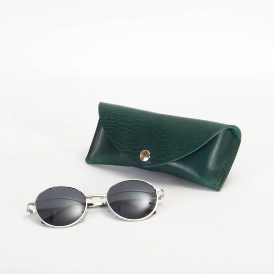 Green Leather Glasses Case | Sunglasses Pouch Sustainable Sleeve Veg Tan