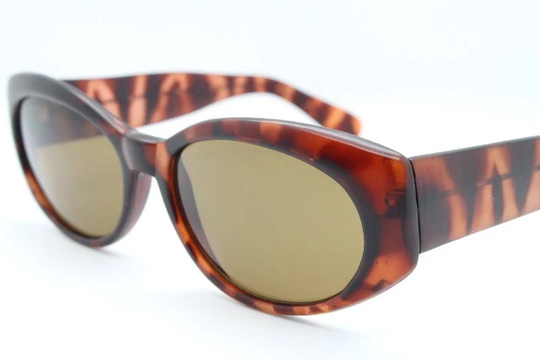 90S Vintage Cat Eye Sunglasses. Mottled Tortoise 60S Design Oval Cateye With A Matt Finish. Bnwt. Nos Cateyes