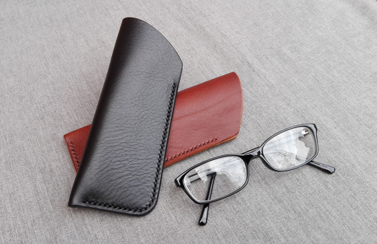 Slim Reading Glasses Sleeve Handmade in Premium Leather, Leather Spectacles Case Black Or Brown, Eyeglasses Case