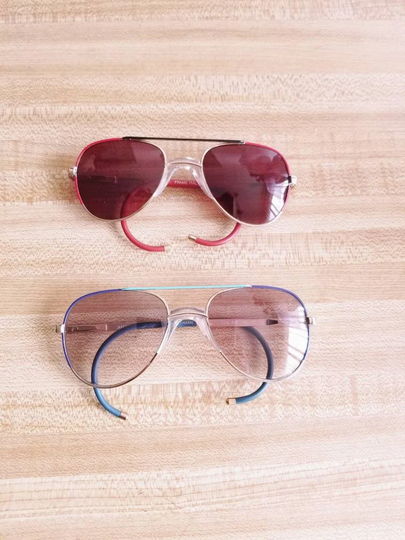 Amanda Design 3106/Ar Vintage Sunglasses For Kids. Made in Italy. Color Blue & Red. Spring Hooks. Special Nose Pad
