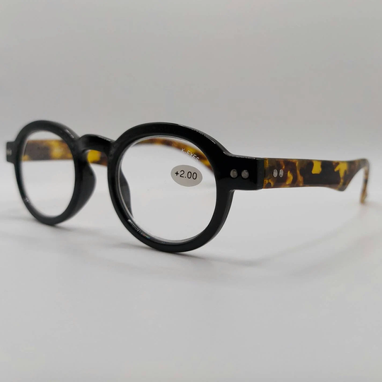 Round Reading Glasses, Available in 3 Colours, Black, Green & Transparent. +1.00 +1.50 +2.00 +2.50 +3.00 +3.50