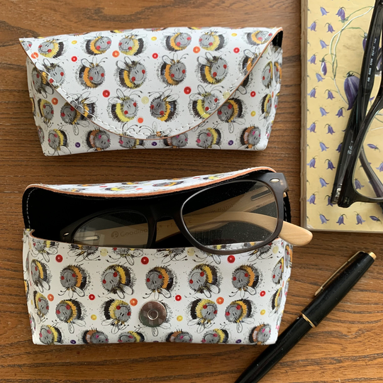 Spectacle Case - Bees Gl02