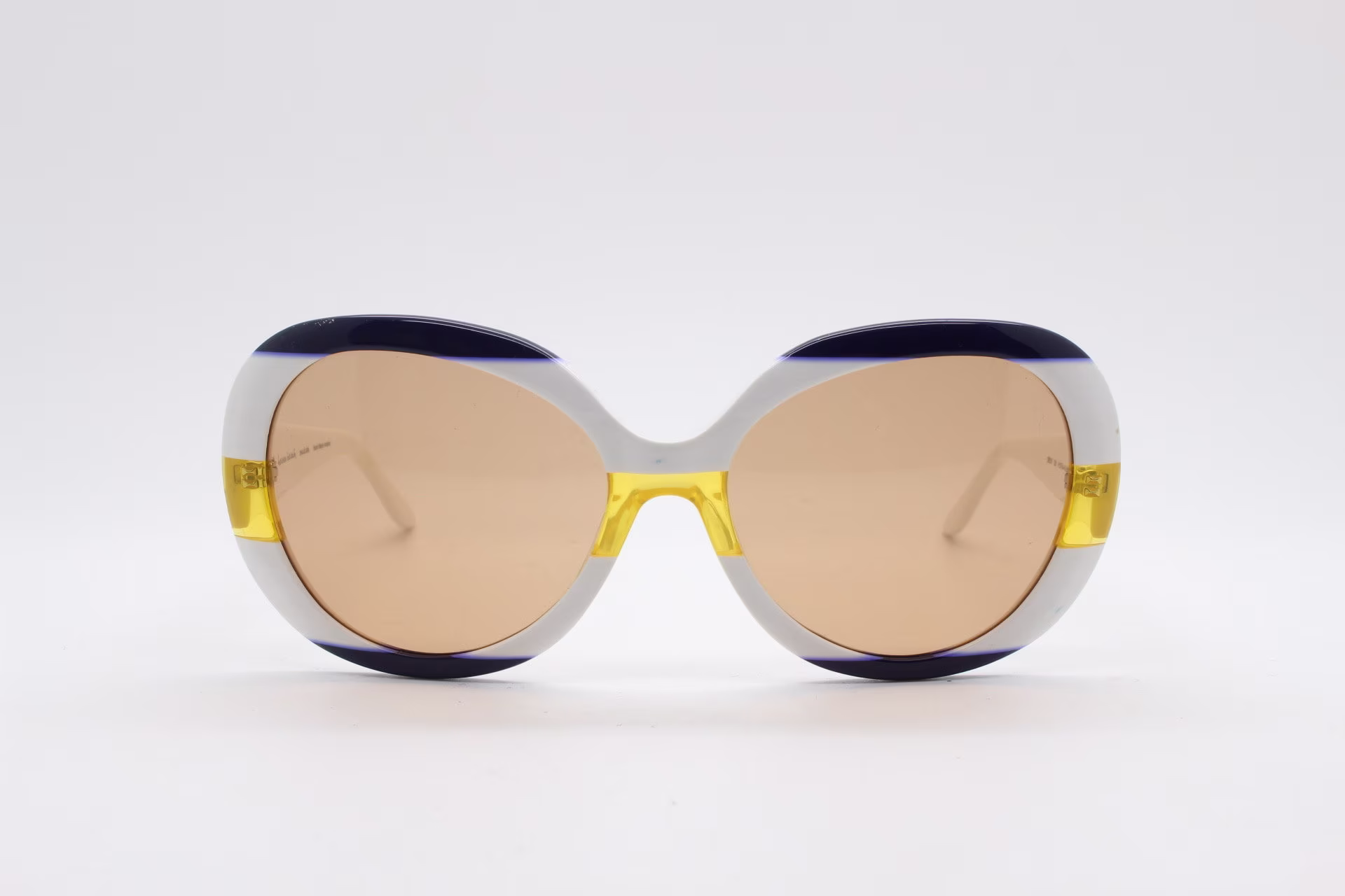 Heaven Beach Y2K Vintage Round Sunglasses Model H1Sfaa. Hand Made Acetate 60S Style Oversized Pop Art Mod Striped Frame. 2000S