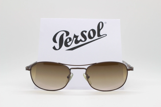 Persol Meflecto 90S Vintage Oval Sunglasses Model 2381/S Made in Italy. Tortoise Acetate & Bronze Coloured Frame. Boxed Nos