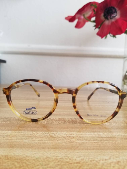Safilo Elasta Eyewear 1980S New Old Stock .mod 1578 00D. Universal Frame Italy. Very Light. Col. Light Brown Tortoise. Dim. 48x13x135
