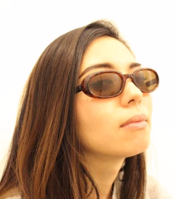 90S Vintage Oval Sunglasses. Womens Mottled Tortoise Low Profile Frame With Contrasting Black Arms. 60S Style Cateye. Unused Nos